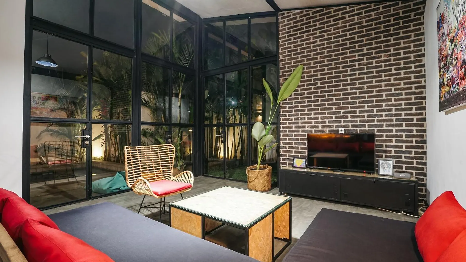 Villa Costa Plana - 2 Bedroom Industrial Private Villa In Umalas, Between Canggu & Seminyak 0*, Seminyak (Bali) Indonesia